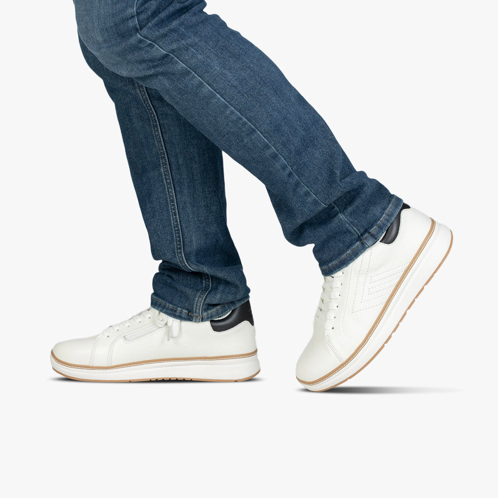 BILLY Comfort Luxe Mens White Leather