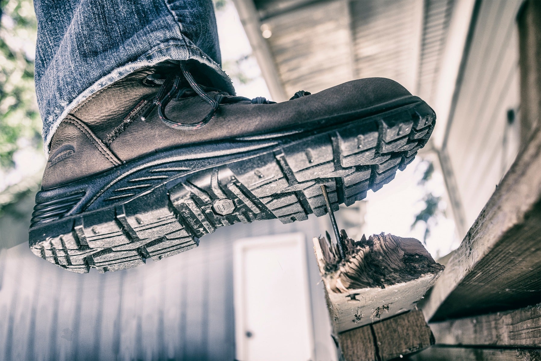 Avenger 7221 Framer 6" Waterproof Composite Toe Boot - Brown