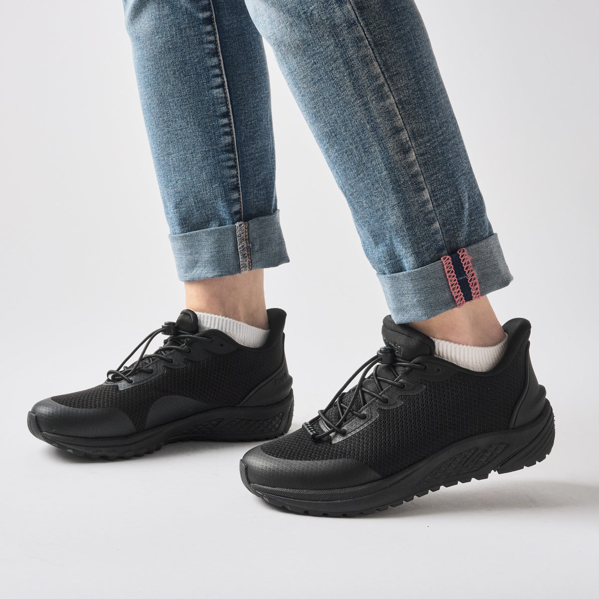 Propet Propet One Velocity Women's Sneaker - All Black