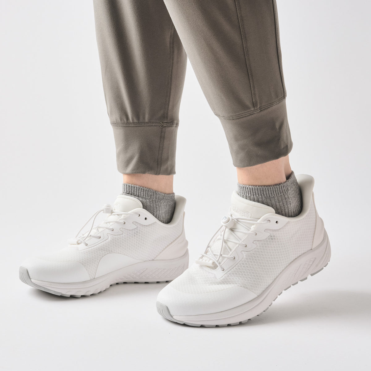 Propet Propet One Velocity Women's Sneaker - White