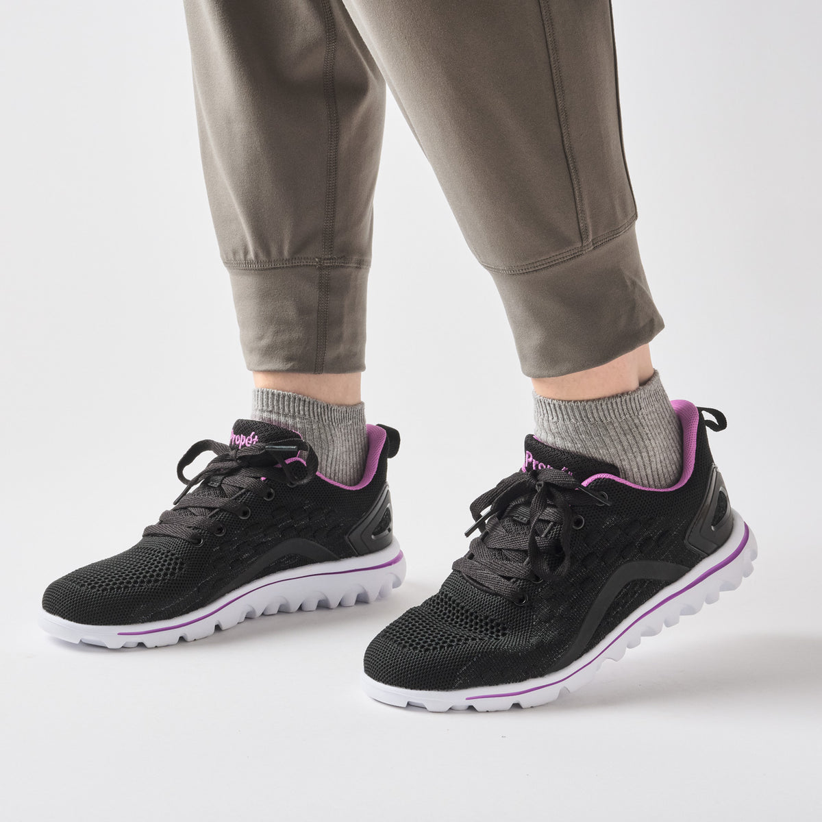 Propet TravelActiv Axial Women's Sneaker - Black/Purple