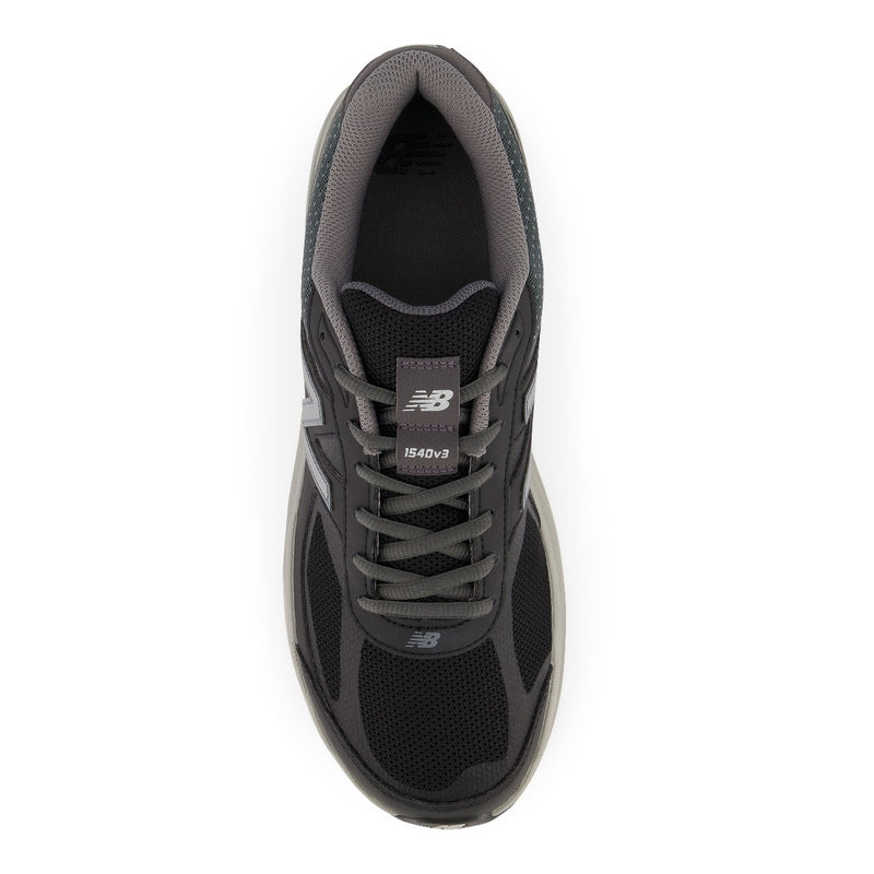 New Balance 1540 v3 - Black/Castlerock