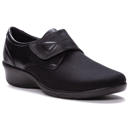 Propet Wilma Women's Casual Shoe - Black in women's 4E extra wide