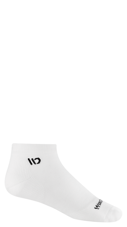 Wide Open Solid Cushioned No Show Socks  Single Pair - White